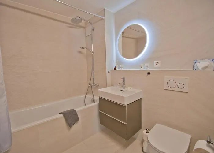 Appartement Haus Bodmen C, Gruensee *